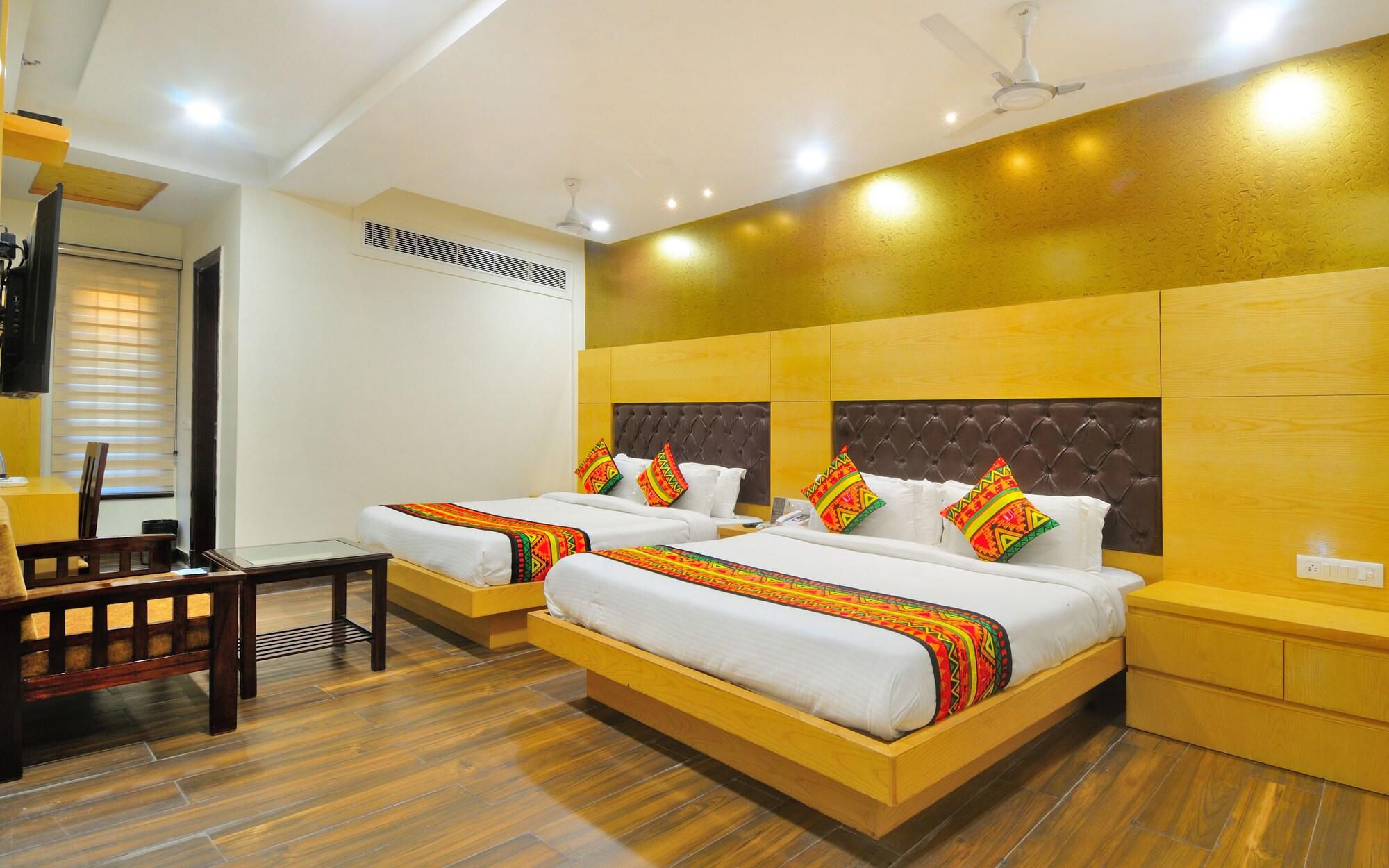 Staybook-Jyoti Mahal A Heritage Hotel New Delhi Exterior photo