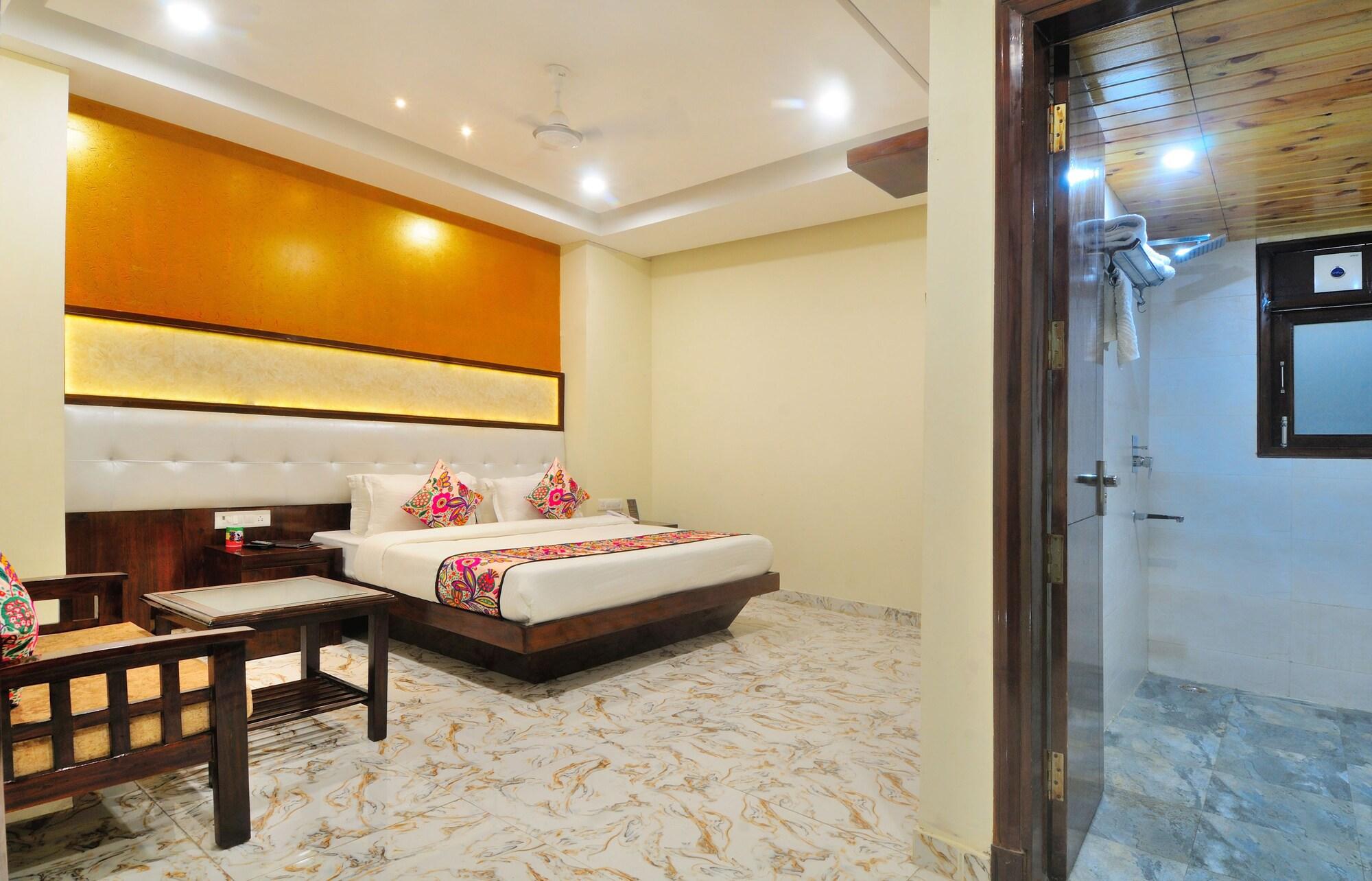 Staybook-Jyoti Mahal A Heritage Hotel New Delhi Exterior photo